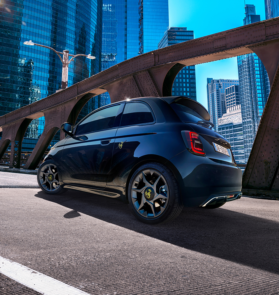 Abarth 500e Cabrio a Bologna e Ferrara 4 Abarth 500e Cabrio a Bologna e Ferrara