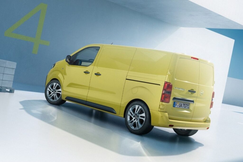 Opel Vivaro Electric a Bologna 1 opel vivaro electric ghedini bologna