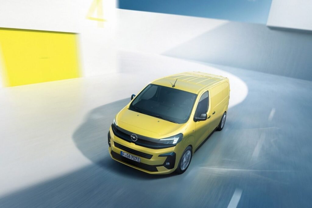 Opel Vivaro a Bologna 3 opel vivaro electric ghedini bologna