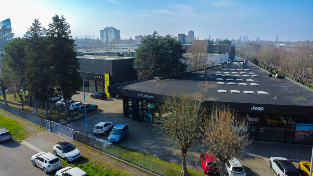 Salone Vendita Nuovo (Bologna Roveri) 14 DJI 0021