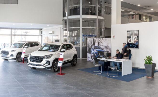 DR Automobiles (Bologna) 1 dr bologna via larga gruppo ghedini