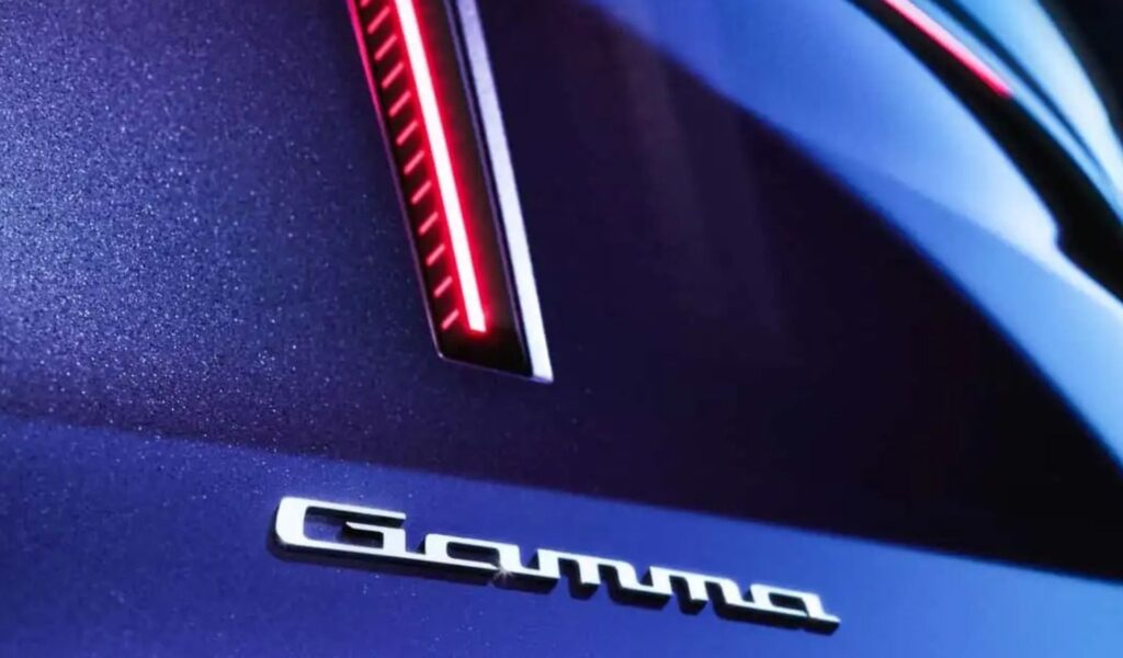 Nuova Lancia Gamma: l’ibrida che promette di dominare il mercato 1 nuova lancia gamma ibrida o elettrica gruppo ghedini