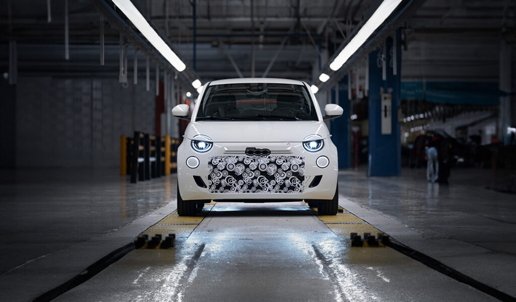 Fiat avvia la produzione della nuova 500 ibrida a Mirafiori: parte il Piano Italia 1 Nuova Fiat 500 ibrida