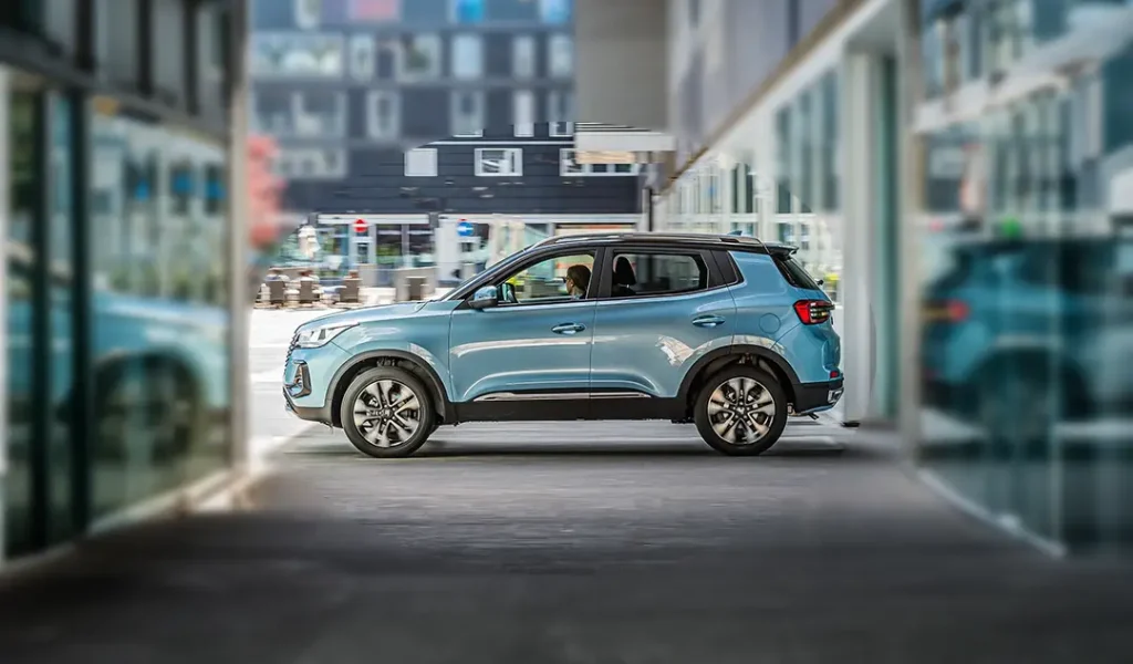 DR 5.0: l’urban SUV per tutti, anche da Gruppo Ghedini a Bologna 1 DR 5.0 SUV a Bologna Gruppo Ghedini