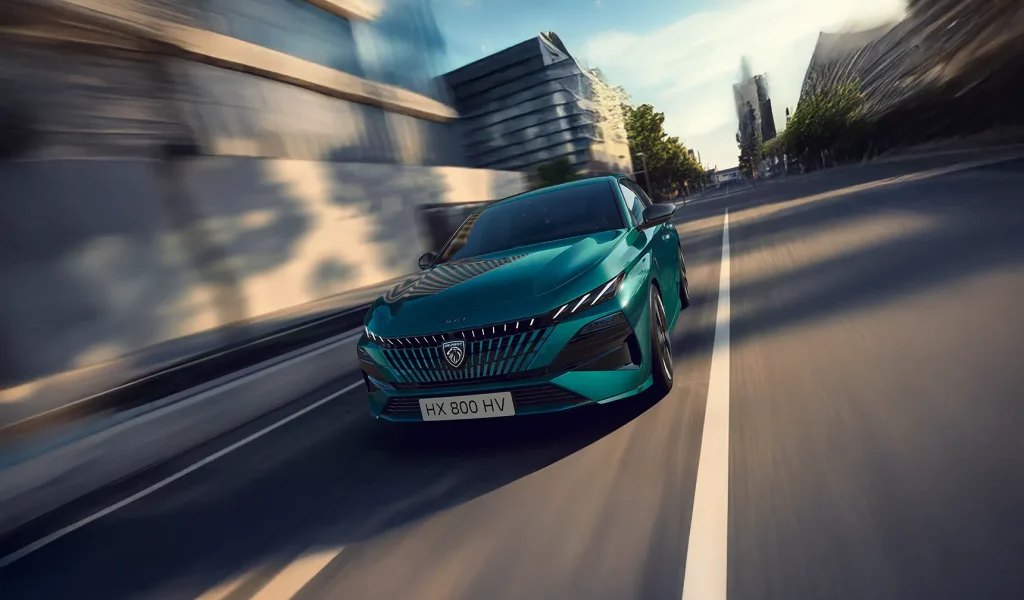 Nuova Peugeot 308 e 308 SW: stile e innovazione da Gruppo Ghedini a Bologna 1 nuova peugeot 308 gruppo ghedini bologna